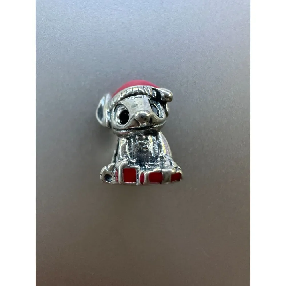 NWOT Stitch Christmas Disney x Pandora FIT Silver Charm 798452C01